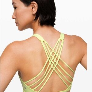 Lululemon Free to Be Bra